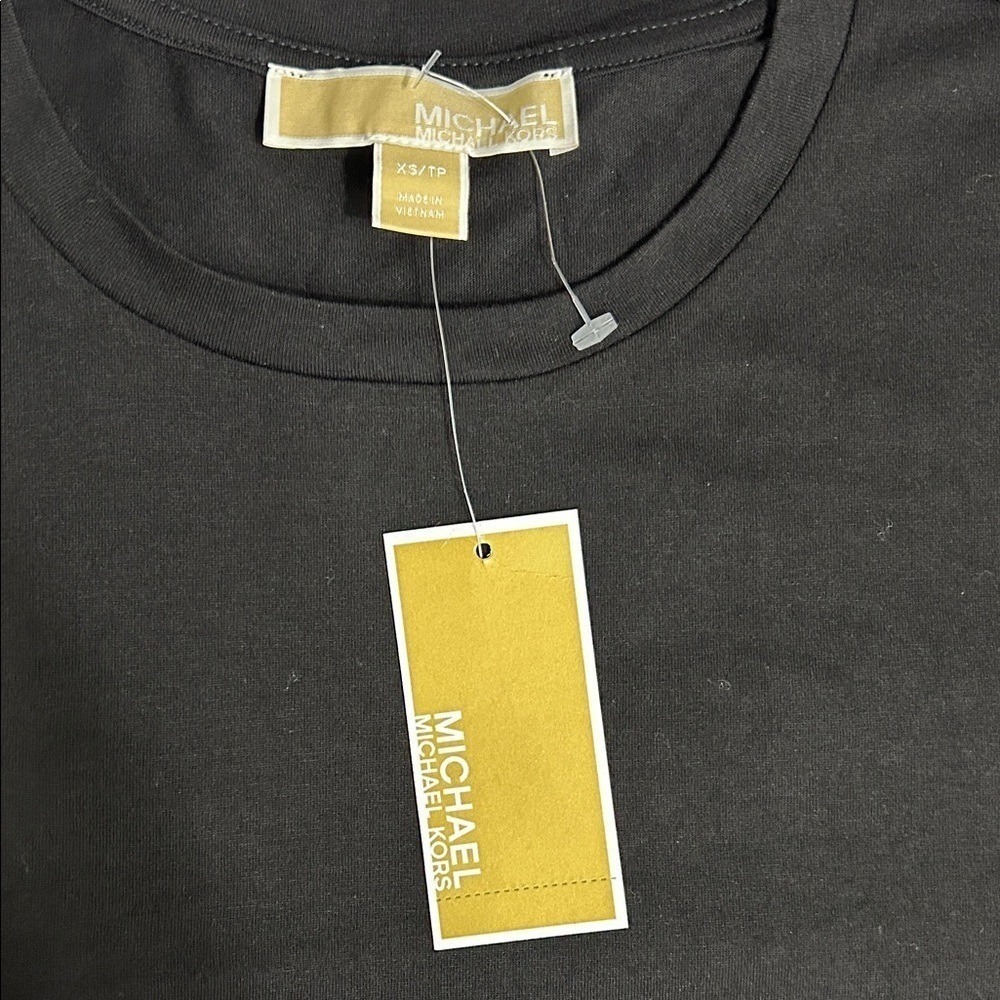 Michael  Michael Kors women's crop top short tee - Picture 3 of 6